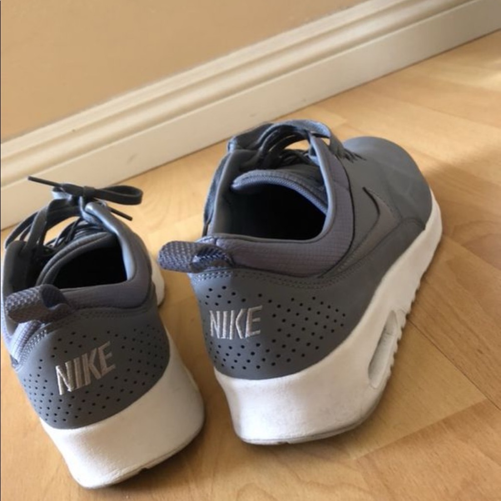 Nike shoes